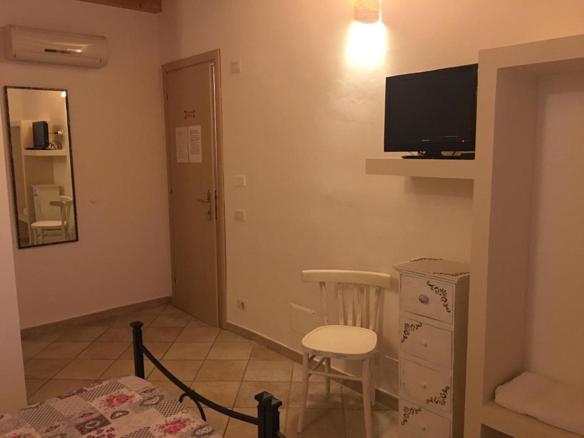 B&B Due Coste Porto Conte Bagian luar foto